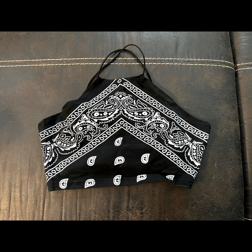 Bandeau/crop top